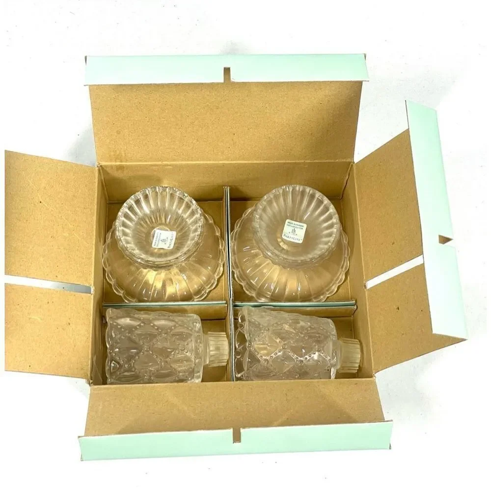 Vintage Partylite Quilted Crystal Pair Votive Candle Holders Set of 2 NIB - Picture 3 of 3